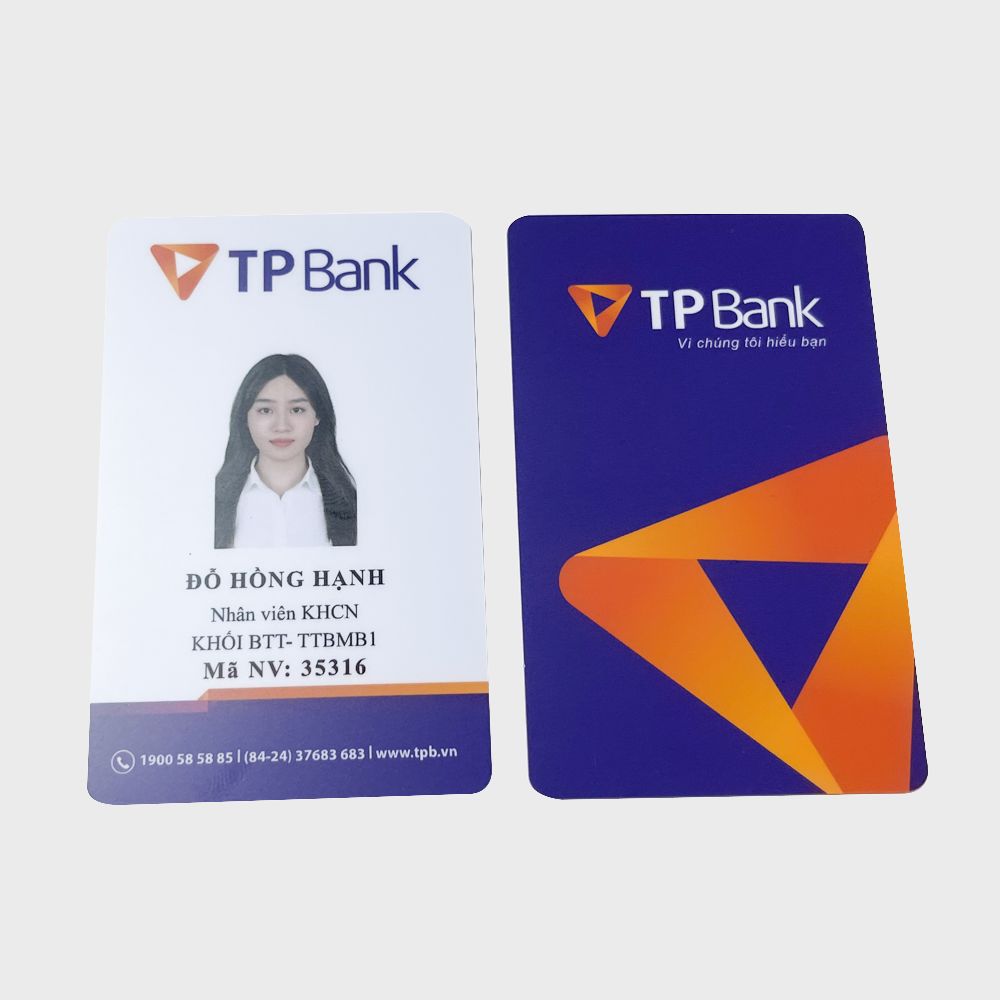 In thẻ nhân viên theo yêu cầu In Minh Khôi